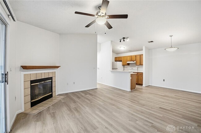 Building Photo - 8515 Island Pines Pl