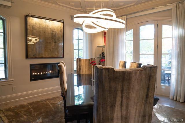 Building Photo - 190 S Glencoe St