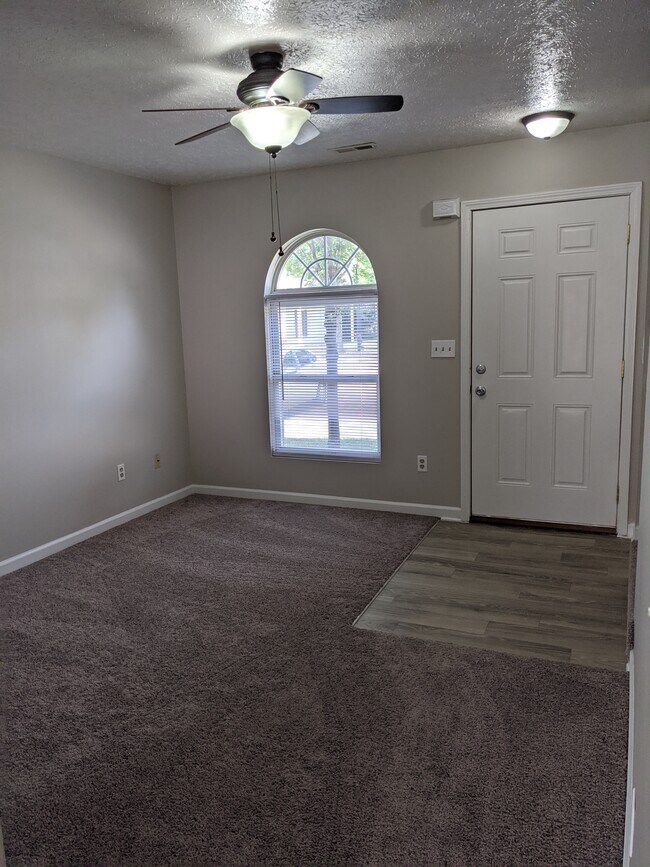 Building Photo - Village at Curry Apartments