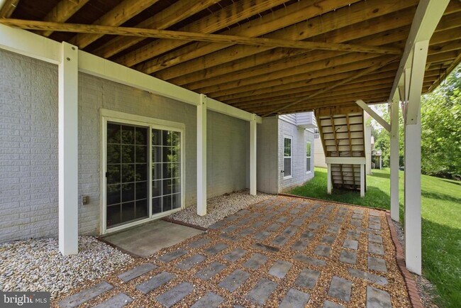 Building Photo - 10615 Quaking Aspen Way