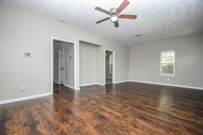 Building Photo - 4137 Galesburg St