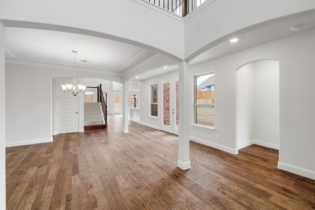 Building Photo - 310 Greystone Ct