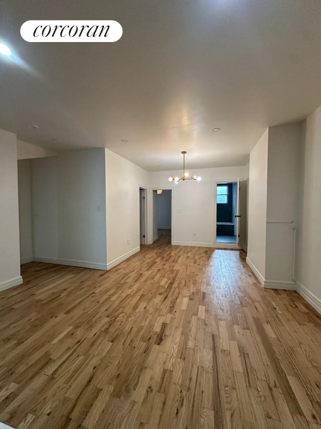 Building Photo - 110 Linwood St