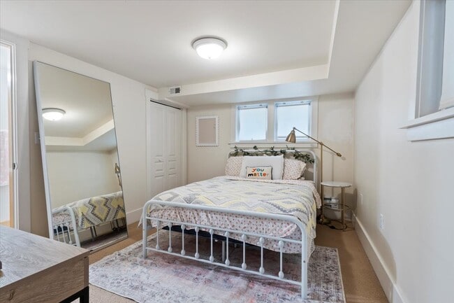 Building Photo - 1442 Federal Way