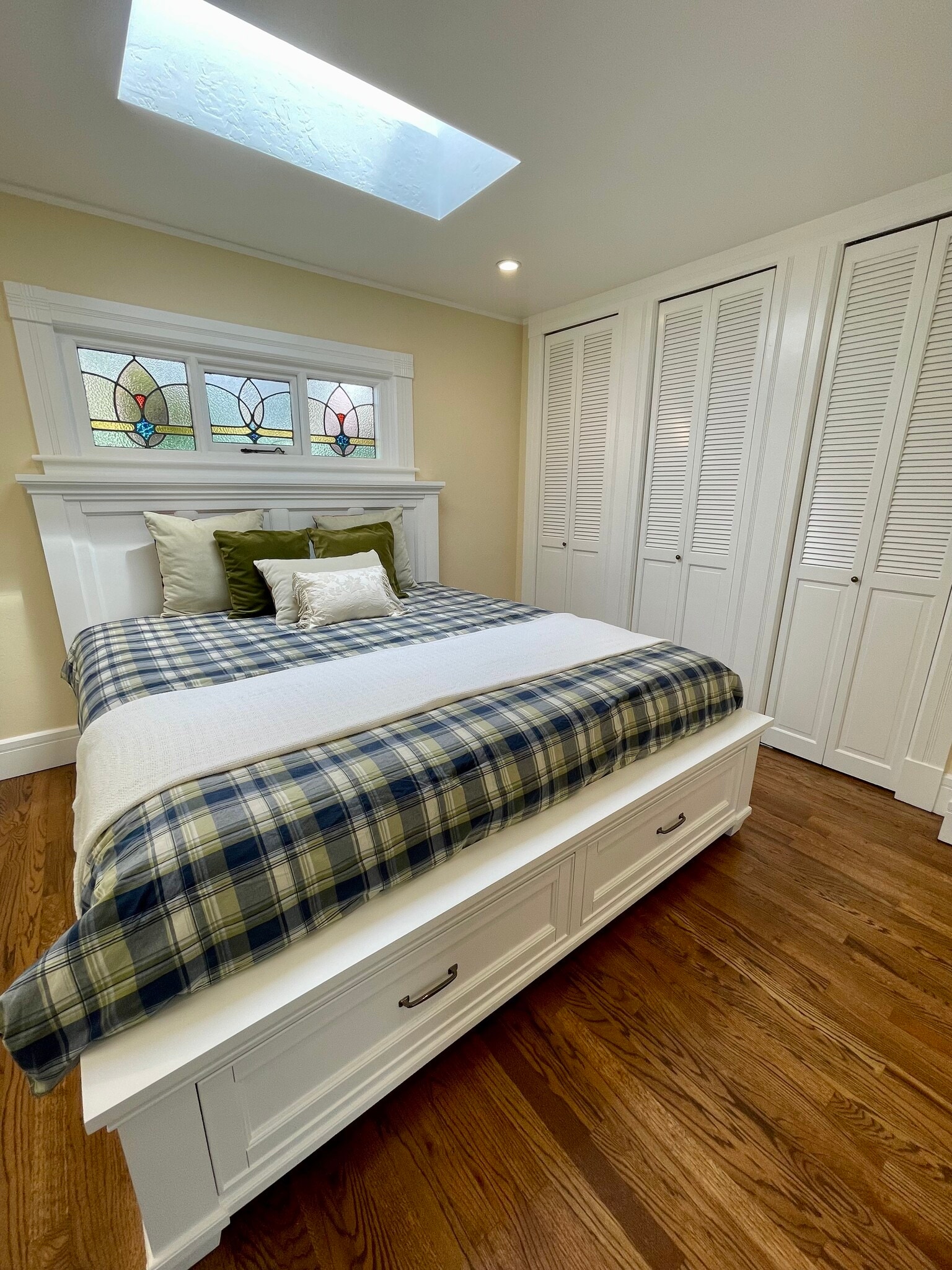 Master Bedroom (king bed shown) - 209 19th St
