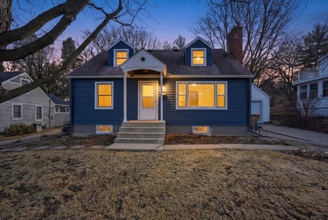 Building Photo - 313 S Midvale Blvd