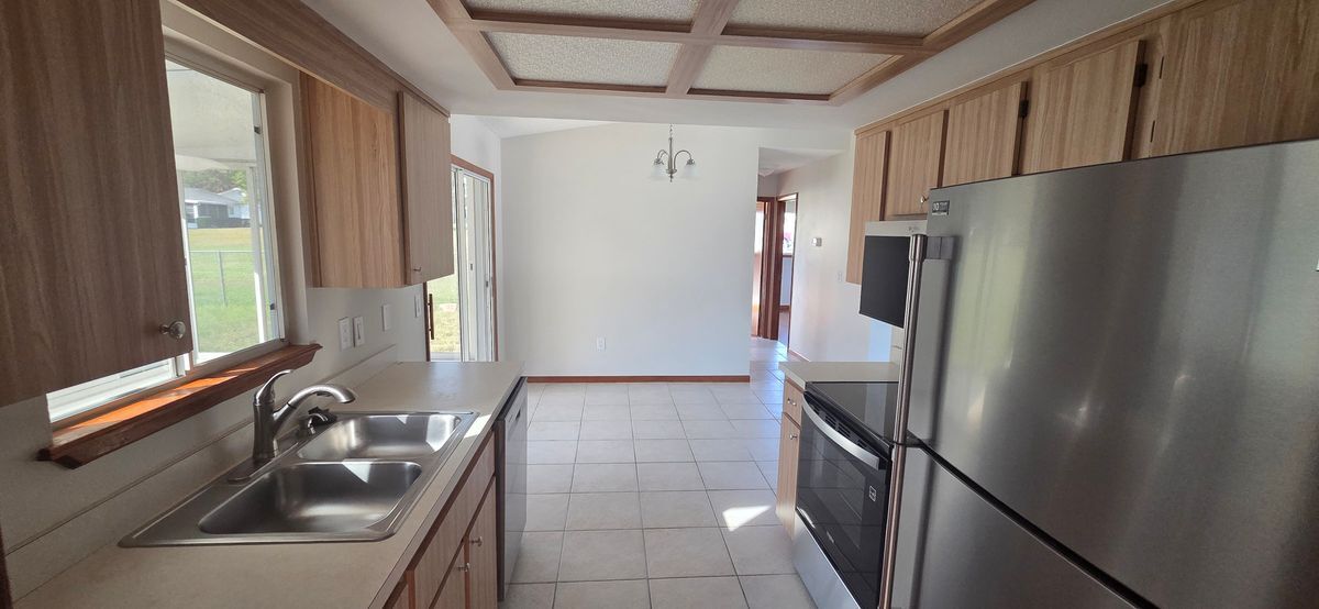 Building Photo - 8246 SW 105th Pl