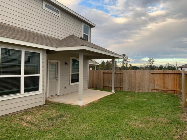 Building Photo - 14048 Lamprey Dr