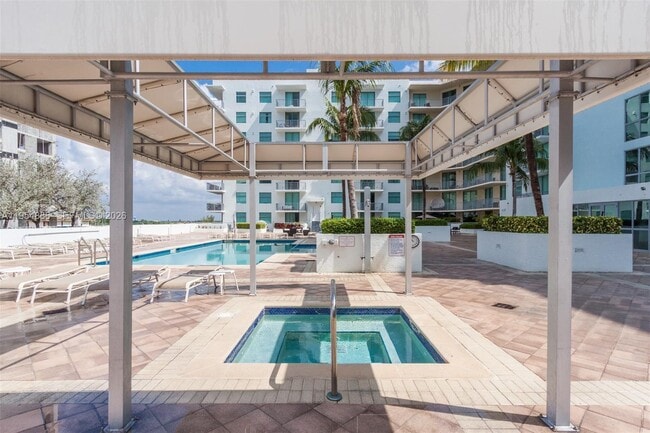 Building Photo - 140 S Dixie Hwy