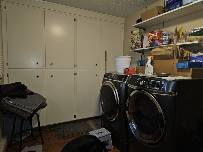 Building Photo - 25 Wapiti Dr