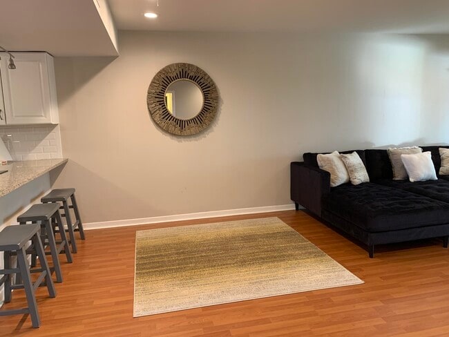 Building Photo - 4120 Tivoli Ct