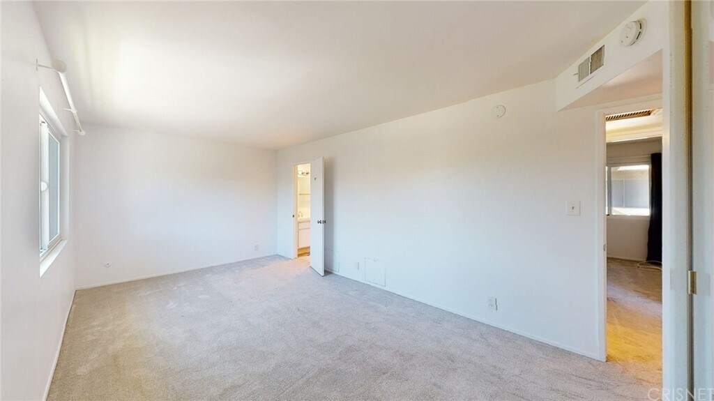 Building Photo - 12157 Moorpark St