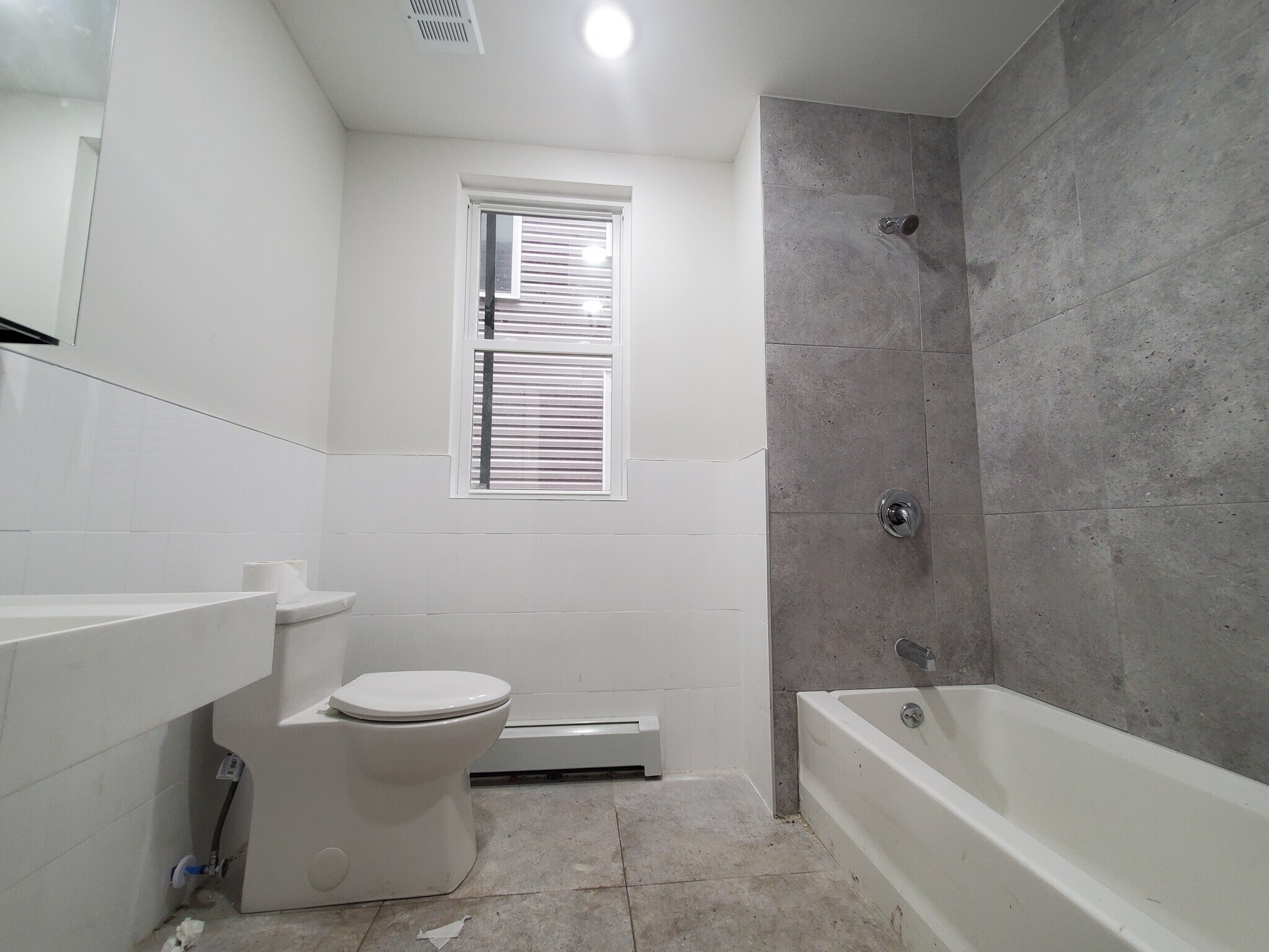177 Van Nostrand Ave 1R - 174 Van Nostrand Ave