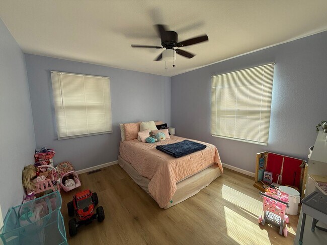 Building Photo - Beautifully Updated Broomfield Home with M...