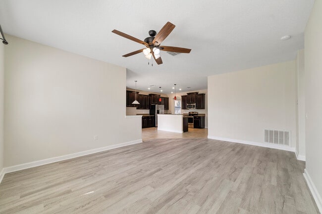 Building Photo - 1315 Moss Creek Ln