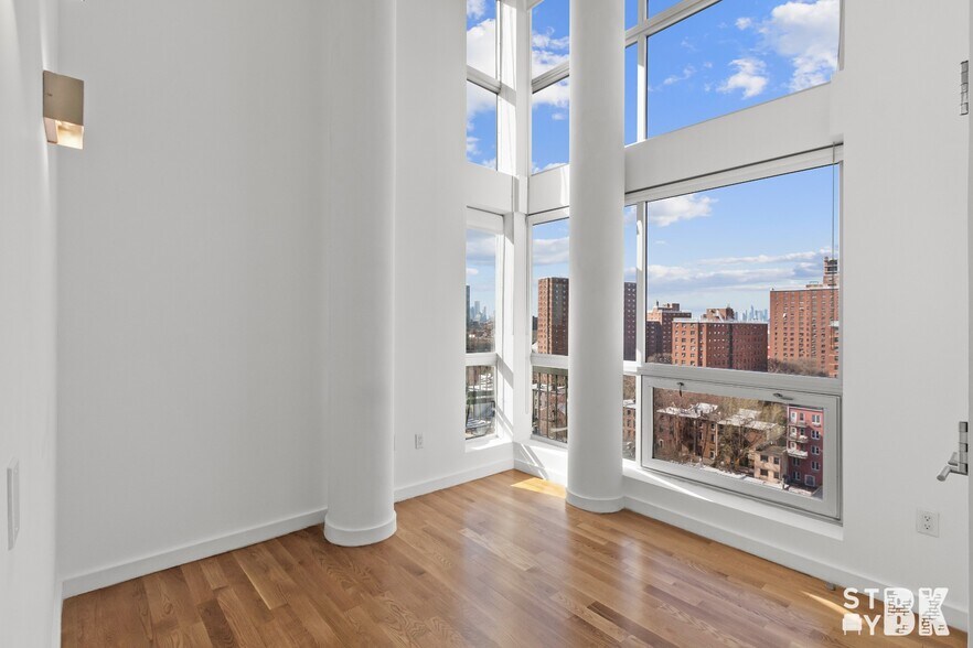 Building Photo - 333 Greene Ave