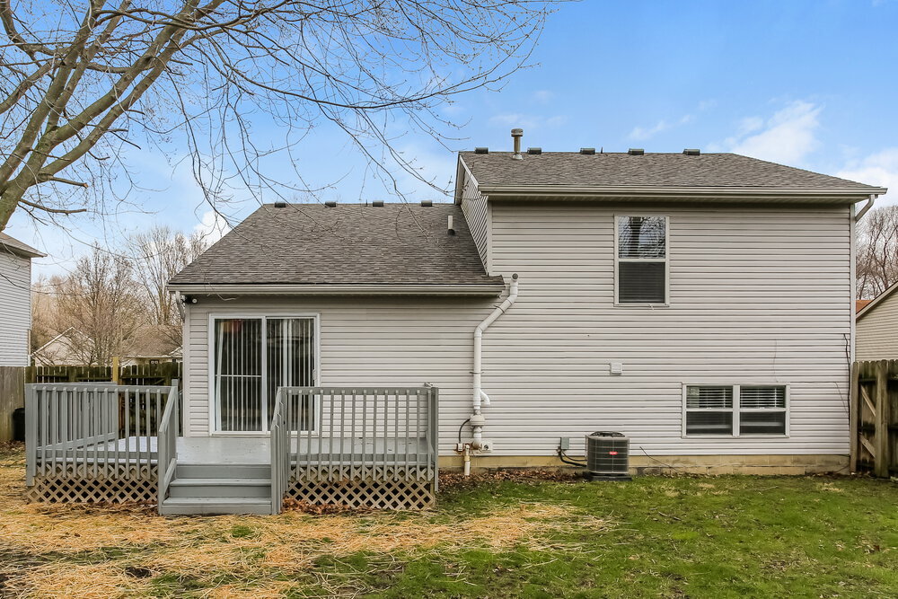 Building Photo - 445 Oak Meadow Dr