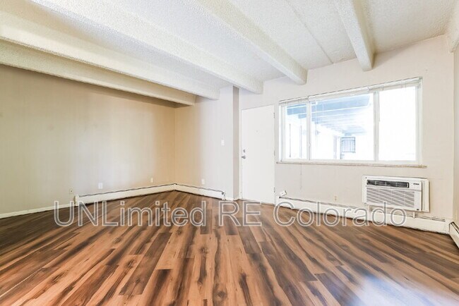 Building Photo - 2401 S Gaylord St