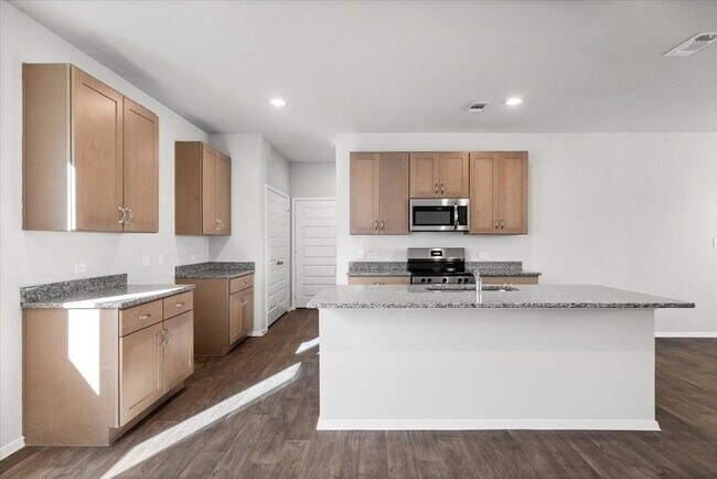 Building Photo - 2711 Totley Rd