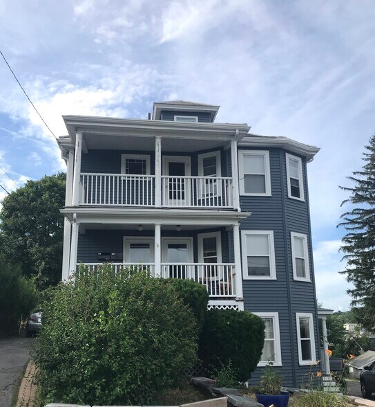 Building Photo - 97 Nightingale Ave