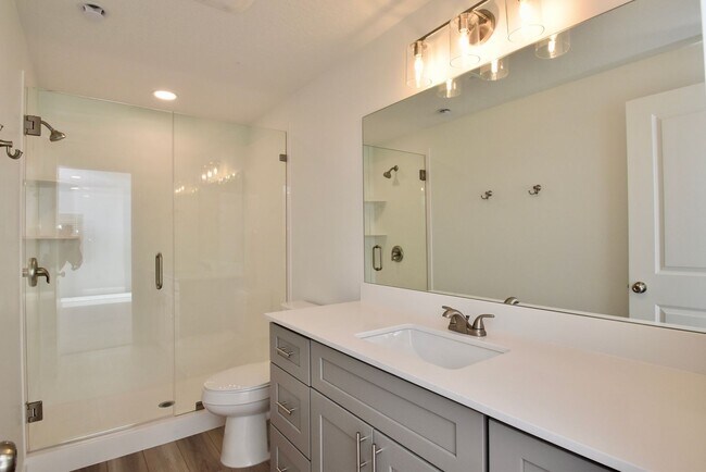 Building Photo - Spacious Saratoga Springs 4 Bed 3.5 Bath Corner Home with Stunning Views