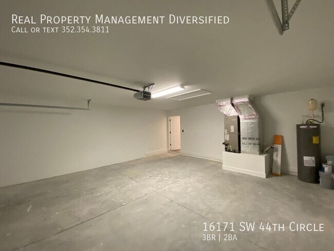 Building Photo - 16171 SW 44th Cir