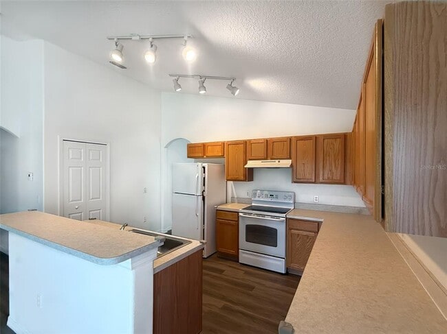 Building Photo - 129 Garberia Dr