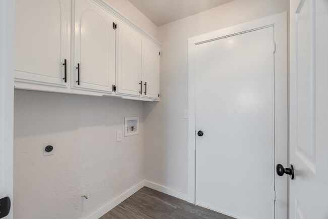 Building Photo - 2704 NW 115th St