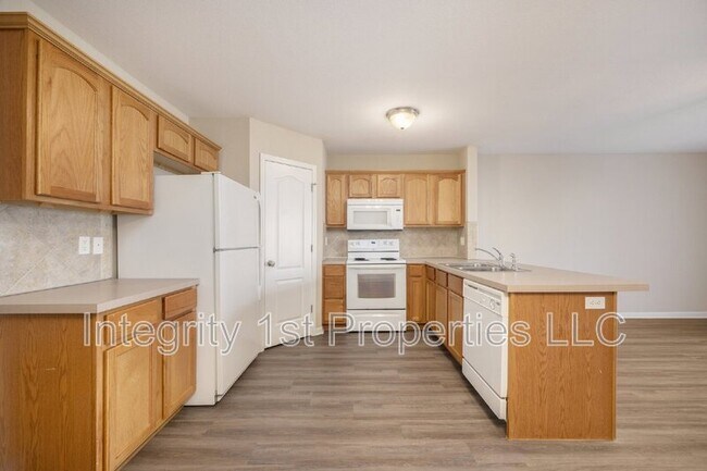 Building Photo - 5930 NW 91st Terrace