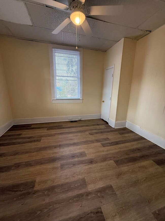 Building Photo - Downtown Wilmington - 3 Bedroom House
