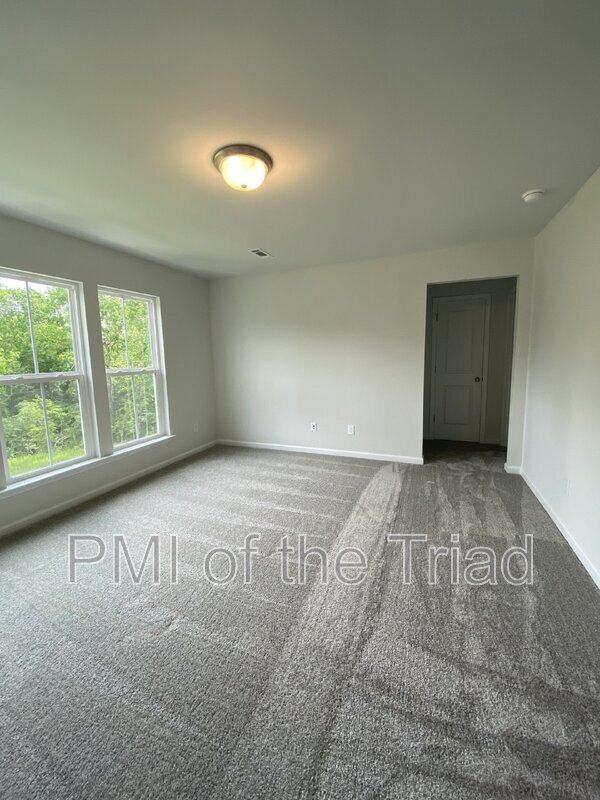 Building Photo - 4006 Beckton Trl