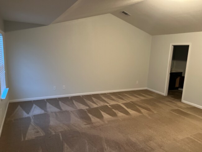 Building Photo - 777 Bartram Ave
