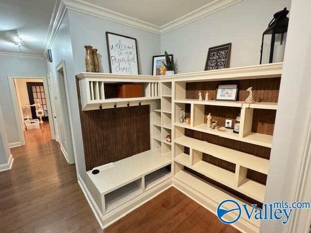 Building Photo - 2405 Rothmore Dr SW