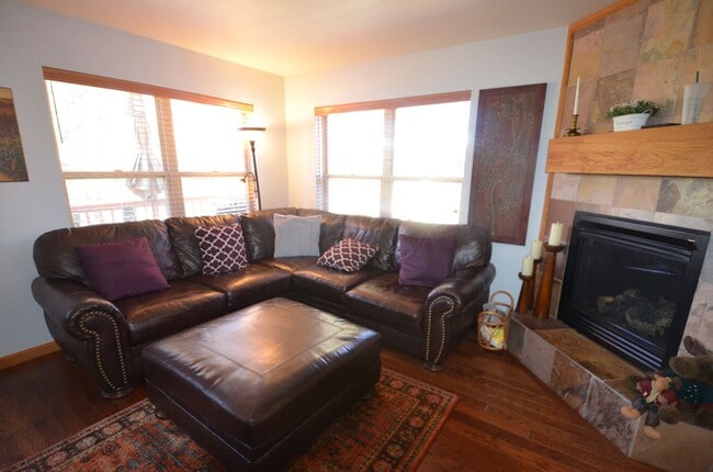 Building Photo - Price Reduced - Deed Restricted! 3 bedroom...