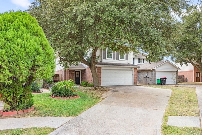 Building Photo - 11843 Sunny Stream Dr