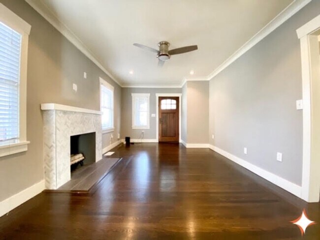 Building Photo - 847 Alice Ave