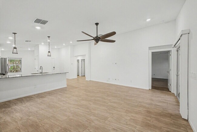 Building Photo - 17447 N Marina Ave