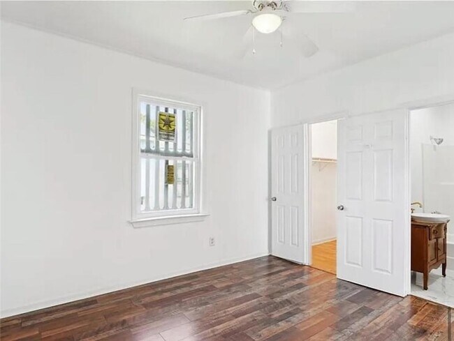 Building Photo - 3221 N Miro St