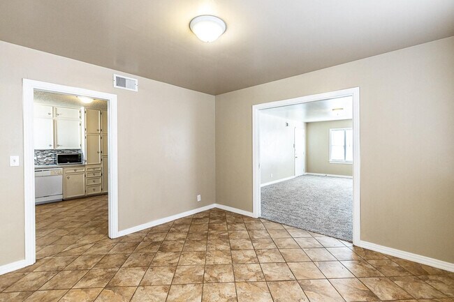 Building Photo - 3708 27th St