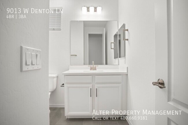 Building Photo - 9013 W Denton Ln