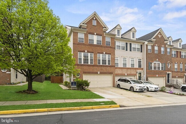 Building Photo - 1208 Cambria Terrace NE