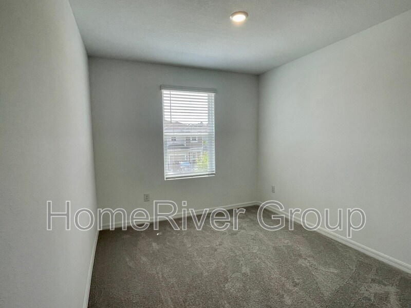 Building Photo - 2123 Hallier Cv