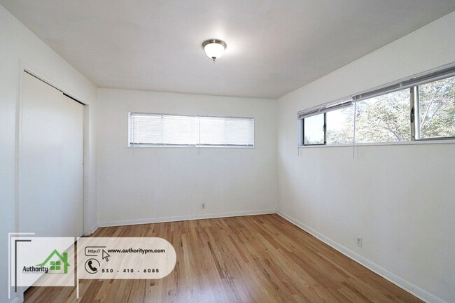 Building Photo - 2714 Leland Ave