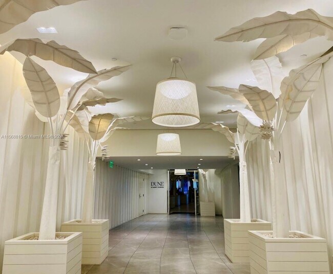 Building Photo - 2200 N Ocean Blvd