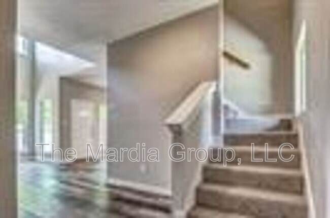 Building Photo - 3258 Wexford Dr