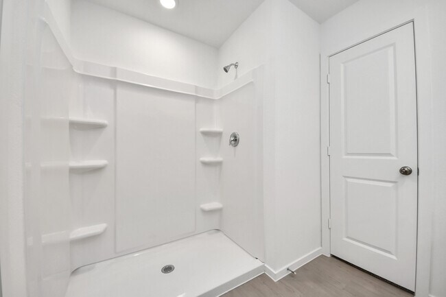 Building Photo - 13338 Rayhill Dr