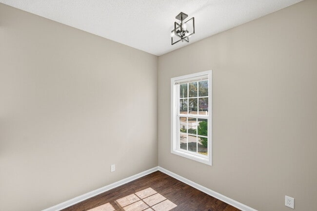 Building Photo - 5117 Buckline Ct NW