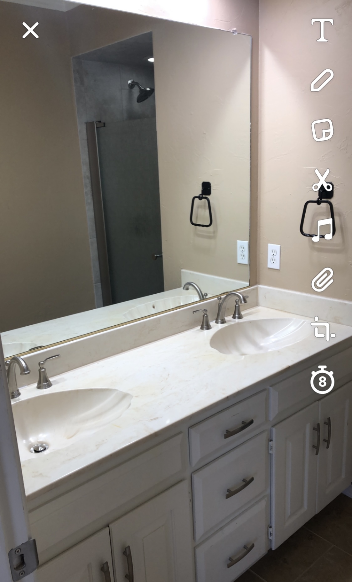 Building Photo - 609 Windgate Ct