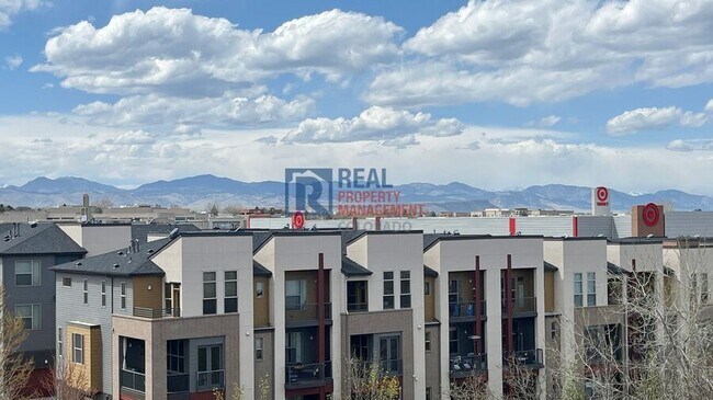 Building Photo - 7240 W Custer Ave