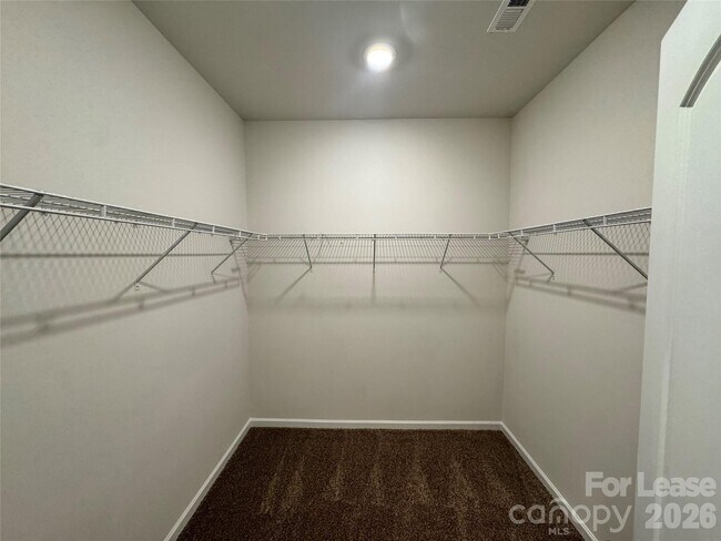 Building Photo - 1007 Maylen Trce